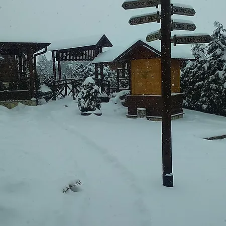 Brvnare Cottages Zakos Kır Evi *