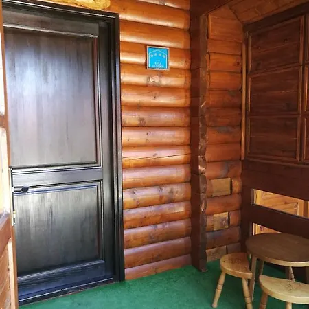 Brvnare Cottages Zakos Kır Evi *