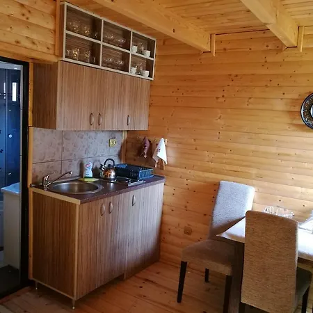 Brvnare Cottages Zakos Kır Evi